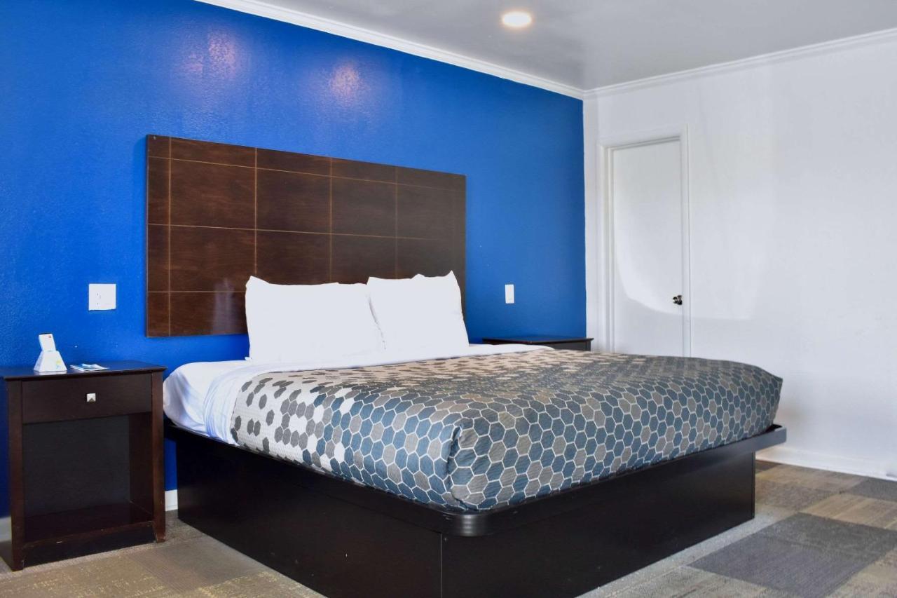 Rodeway Inn Swainsboro Esterno foto