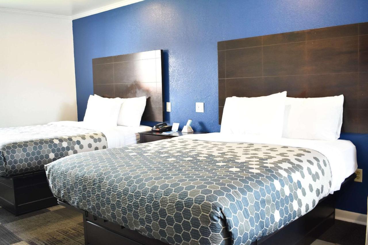 Rodeway Inn Swainsboro Esterno foto