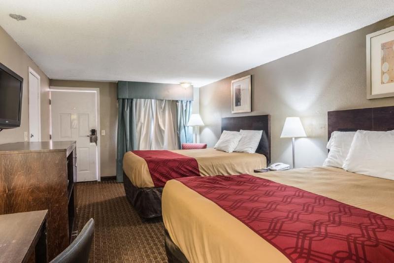 Rodeway Inn Swainsboro Esterno foto