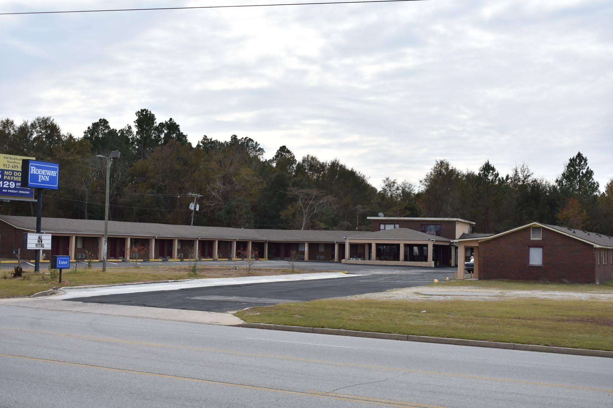 Rodeway Inn Swainsboro Esterno foto