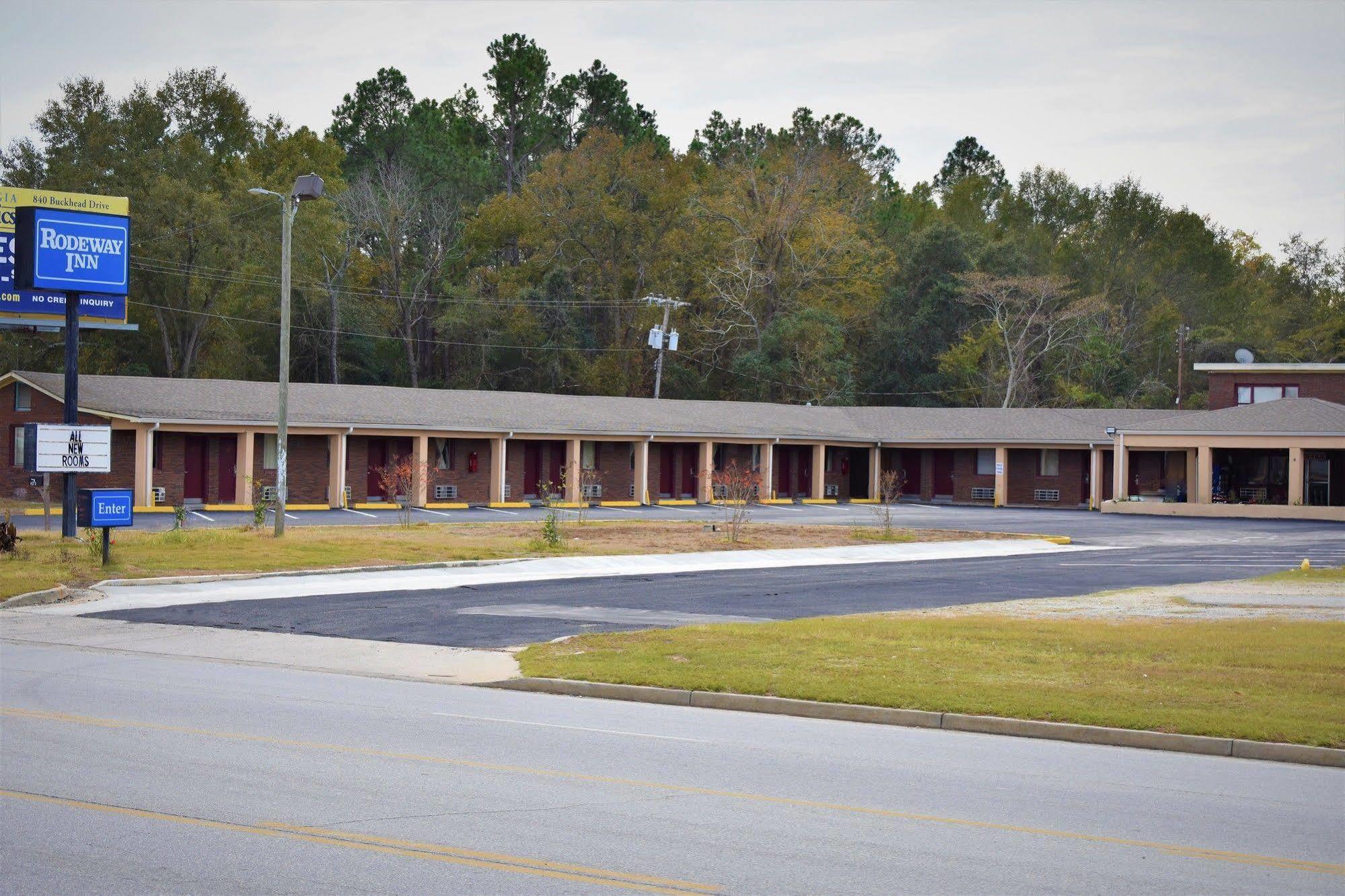 Rodeway Inn Swainsboro Esterno foto