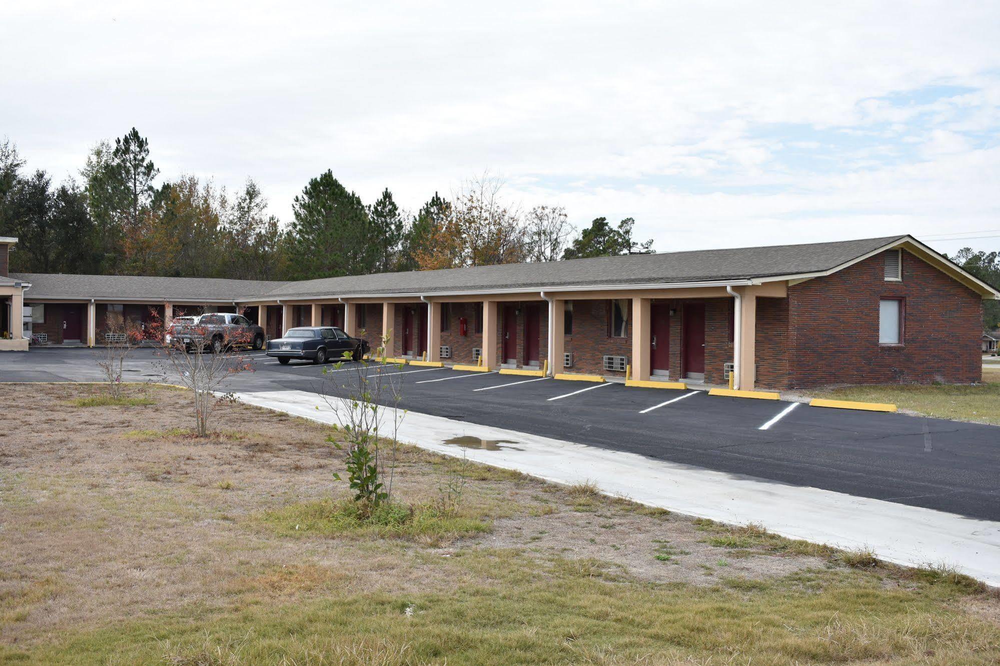 Rodeway Inn Swainsboro Esterno foto